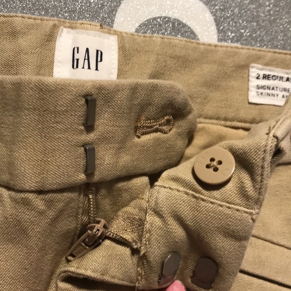 Gap Pant - Picture 7 of 7